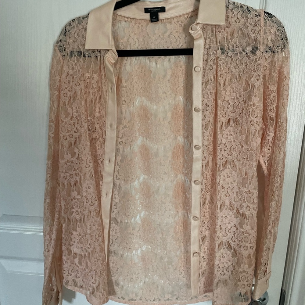 Lace shirt